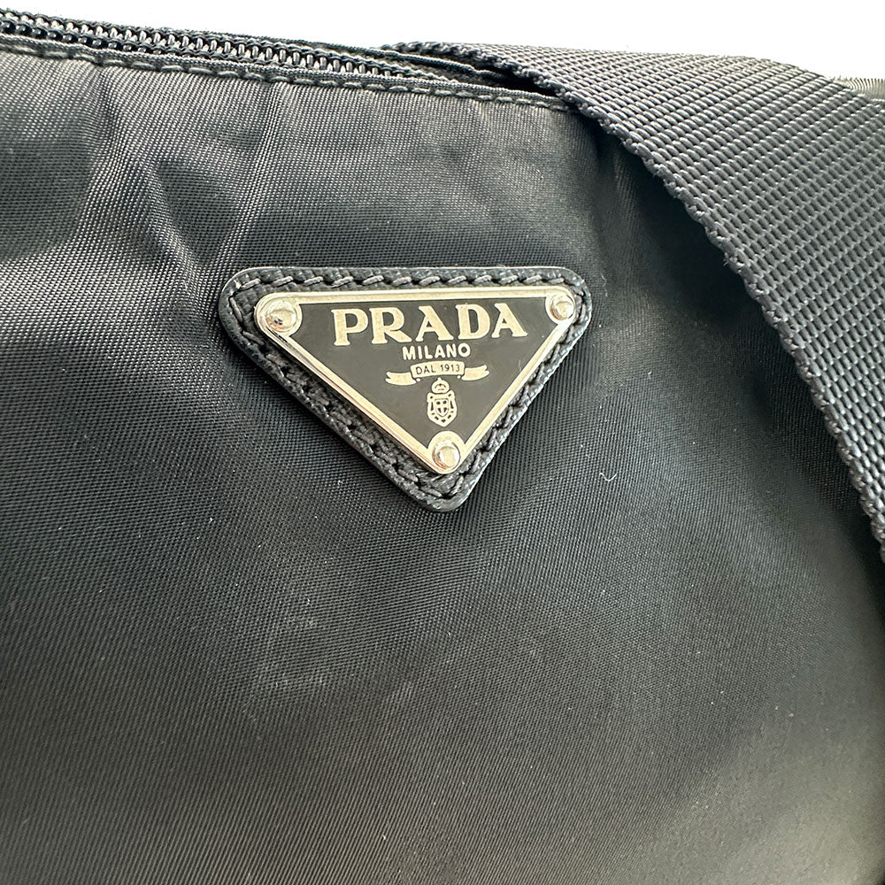 PRADA プラダ ショルダーバッグ ブラック ナイロン メンズ 【中古】