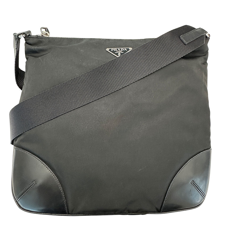 PRADA プラダ ショルダーバッグ ブラック ナイロン メンズ 【中古】