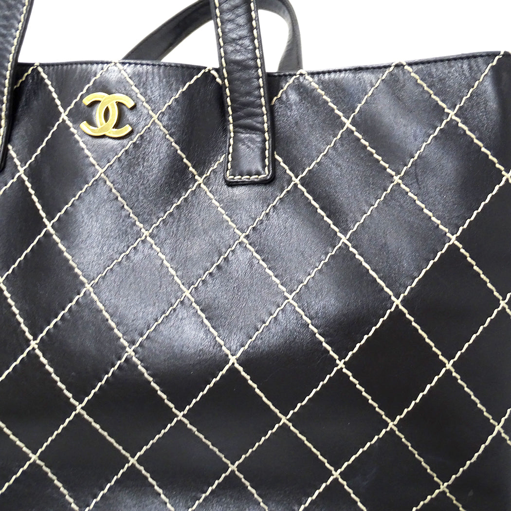 CHANEL シャネル トートバッグ ワイルドステッチ ブラック ゴールド金具 レザー レディース 【中古】