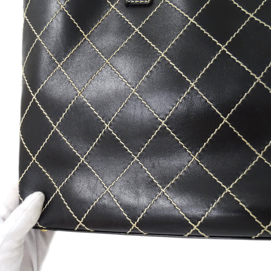 CHANEL シャネル トートバッグ ワイルドステッチ ブラック ゴールド金具 レザー レディース 【中古】