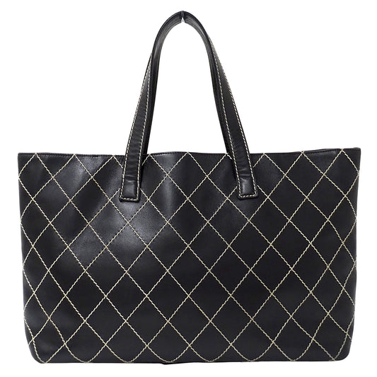 CHANEL シャネル トートバッグ ワイルドステッチ ブラック ゴールド金具 レザー レディース 【中古】