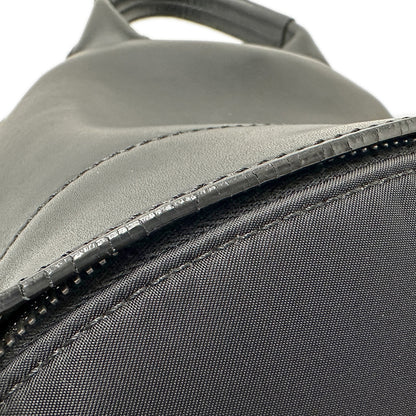 FENDI フェンディ リュック バグズアイ ブラック 7VZ012 ナイロン メンズ 【中古】