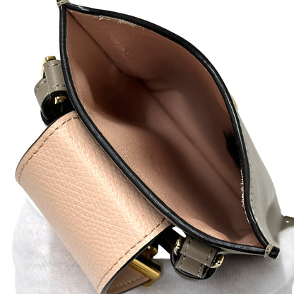 FENDI フェンディ フォンポーチ ショルダーバッグ FFダイヤモンド グレージュ ピンク レザー レディース 【中古】