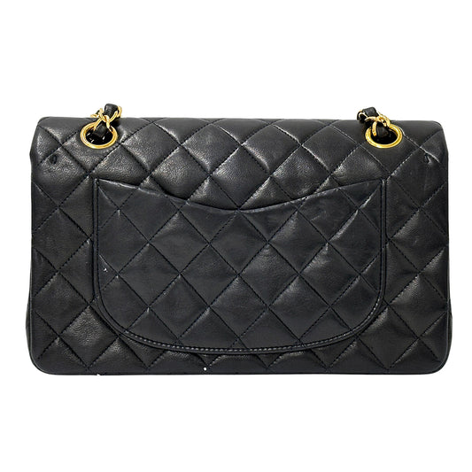 CHANEL シャネル ショルダーバッグ マトラッセ 25 ブラック ゴールド金具 ラムスキン レディース 【中古】