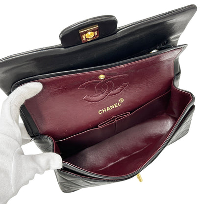 CHANEL シャネル ショルダーバッグ マトラッセ 25 ブラック ゴールド金具 ラムスキン レディース 【中古】