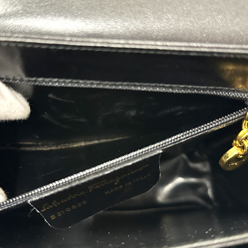 Ferragamo フェラガモ 2wayバッグ ガンチーニ ブラック レザー レディース 【中古】