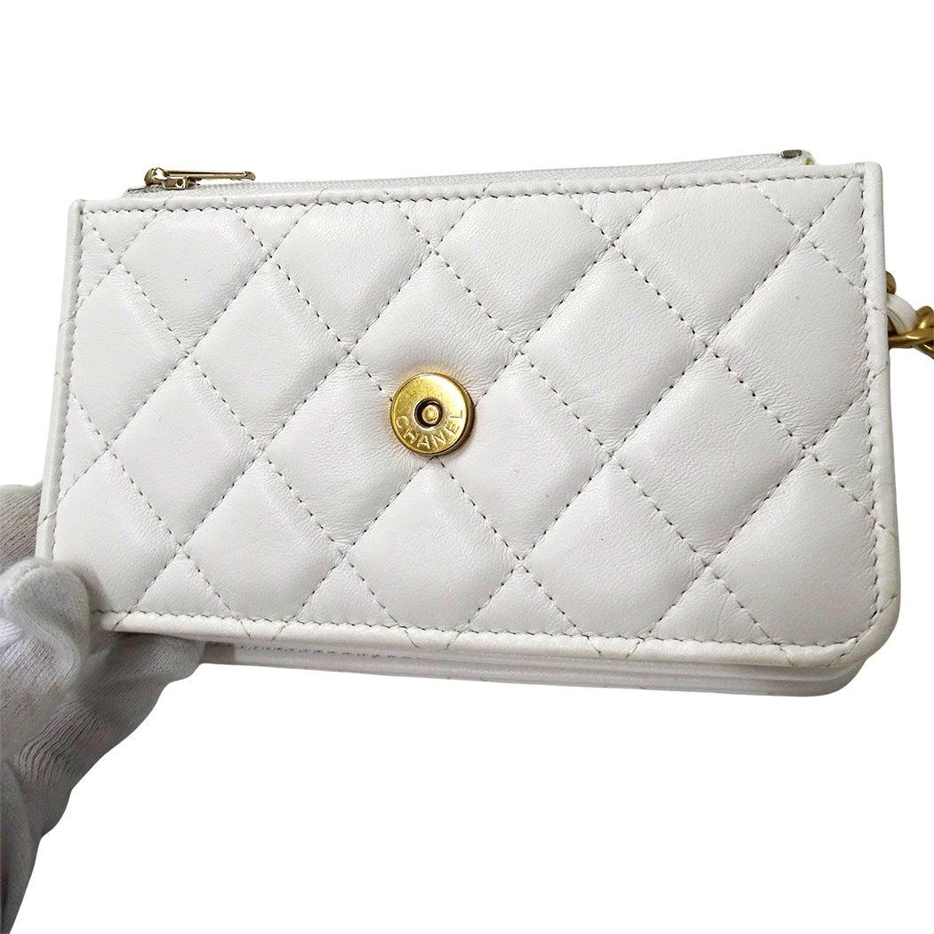 CHANEL シャネル ショルダーバッグ マトラッセ ホワイト ゴールド金具 ラムスキン レディース 【中古】