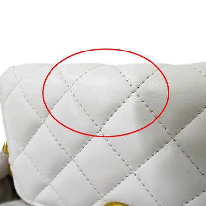 CHANEL シャネル ショルダーバッグ マトラッセ ホワイト ゴールド金具 ラムスキン レディース 【中古】