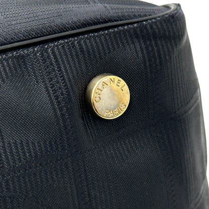 CHANEL シャネル トートバッグ ニュートラベル トートPM ブラック ゴールド金具 ナイロン レディース 【中古】