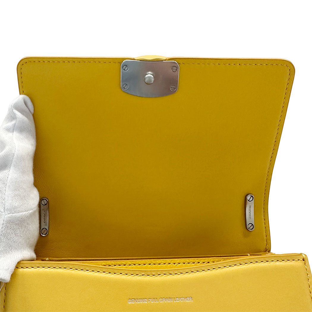 COACH コーチ ショルダーバッグ イエロー レザー レディース 【中古】