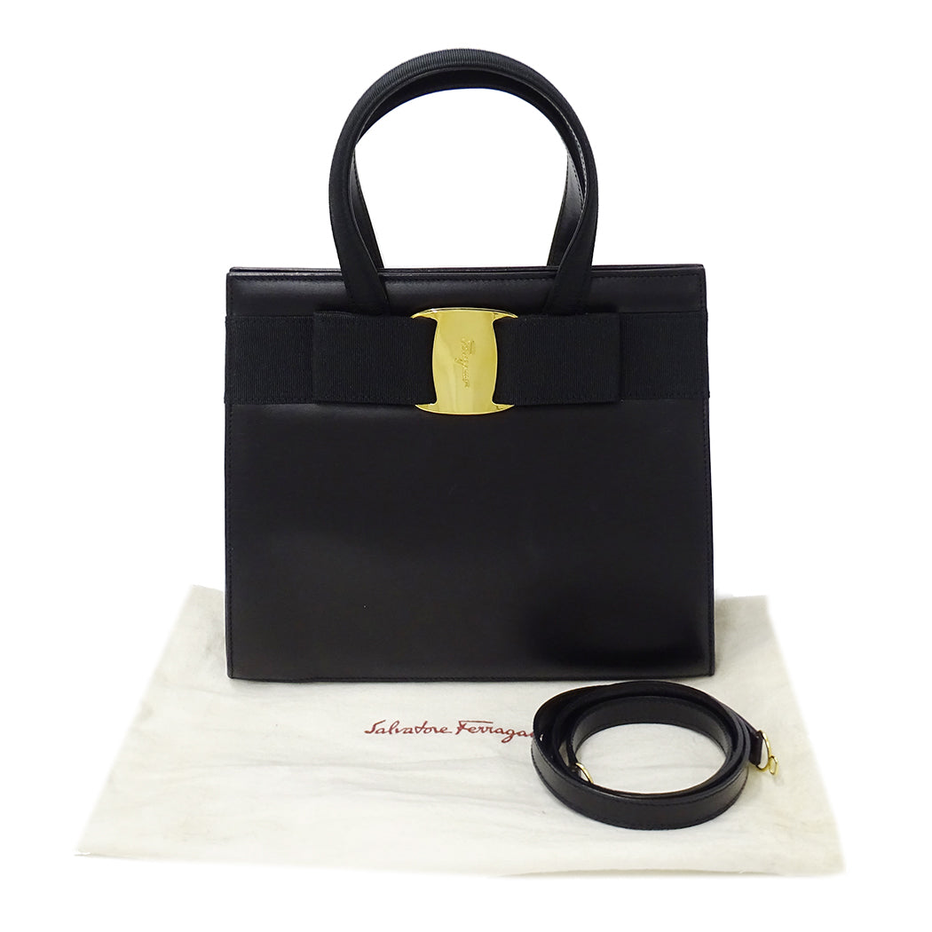 Ferragamo フェラガモ ハンドバッグ ヴァラリボン ブラック レザー レディース 【中古】