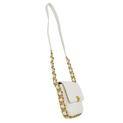 CHANEL シャネル ショルダーバッグ マトラッセ ホワイト ゴールド金具 レザー レディース 【中古】