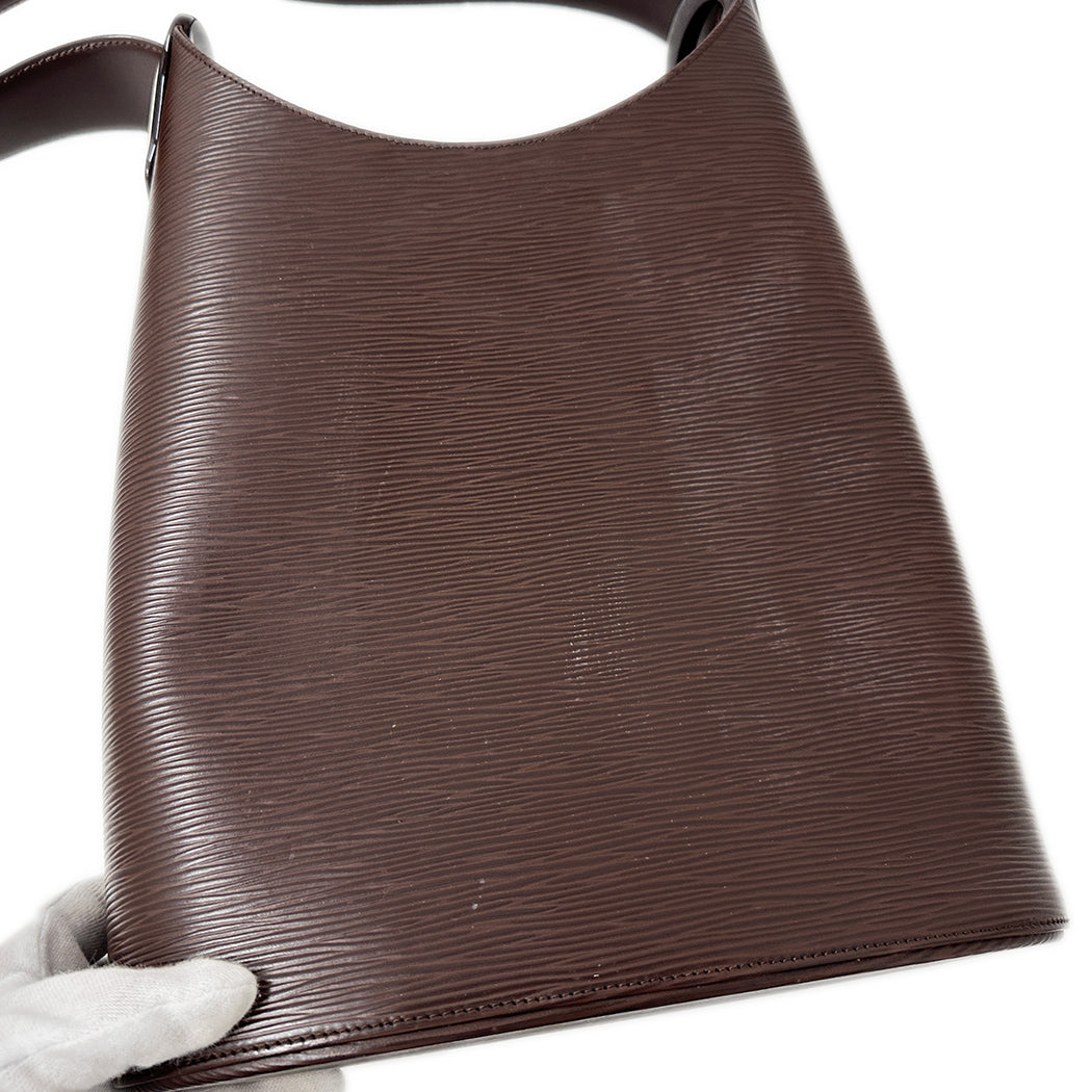 LOUIS VUITTON ルイ・ヴィトン ヴェルソー ショルダーバッグ エピ モカ M5281D レディース 【中古】