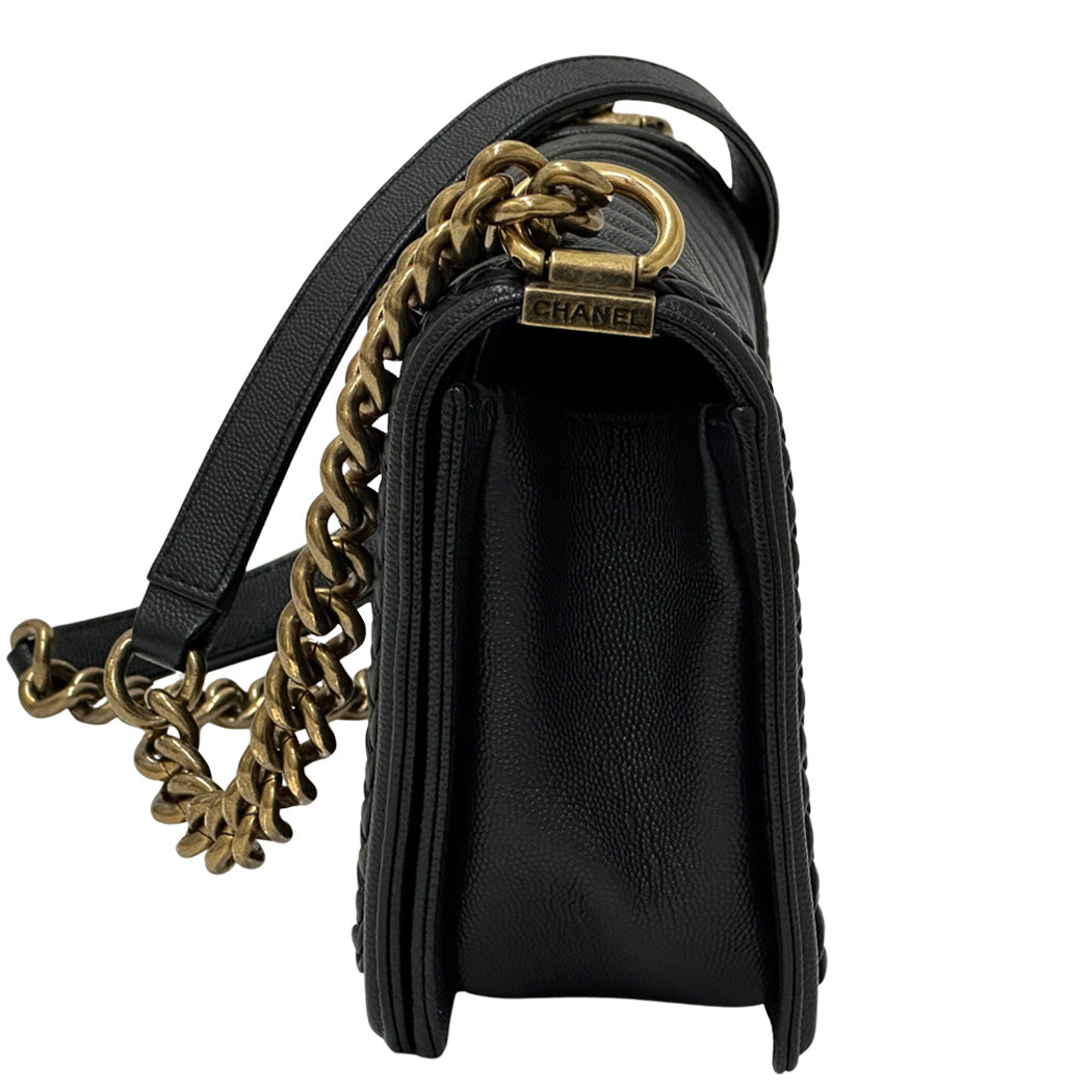 CHANEL シャネル ショルダーバッグ ボーイシャネル Vステッチ ブラック レディース ソフトキャビアスキン チェーンショルダー