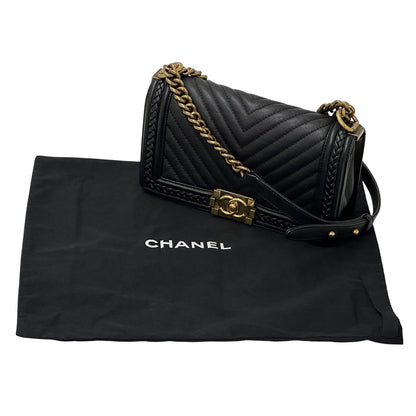 CHANEL シャネル ショルダーバッグ ボーイシャネル Vステッチ ブラック レディース ソフトキャビアスキン チェーンショルダー