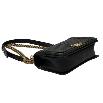 CHANEL シャネル ショルダーバッグ ボーイシャネル Vステッチ ブラック レディース ソフトキャビアスキン チェーンショルダー