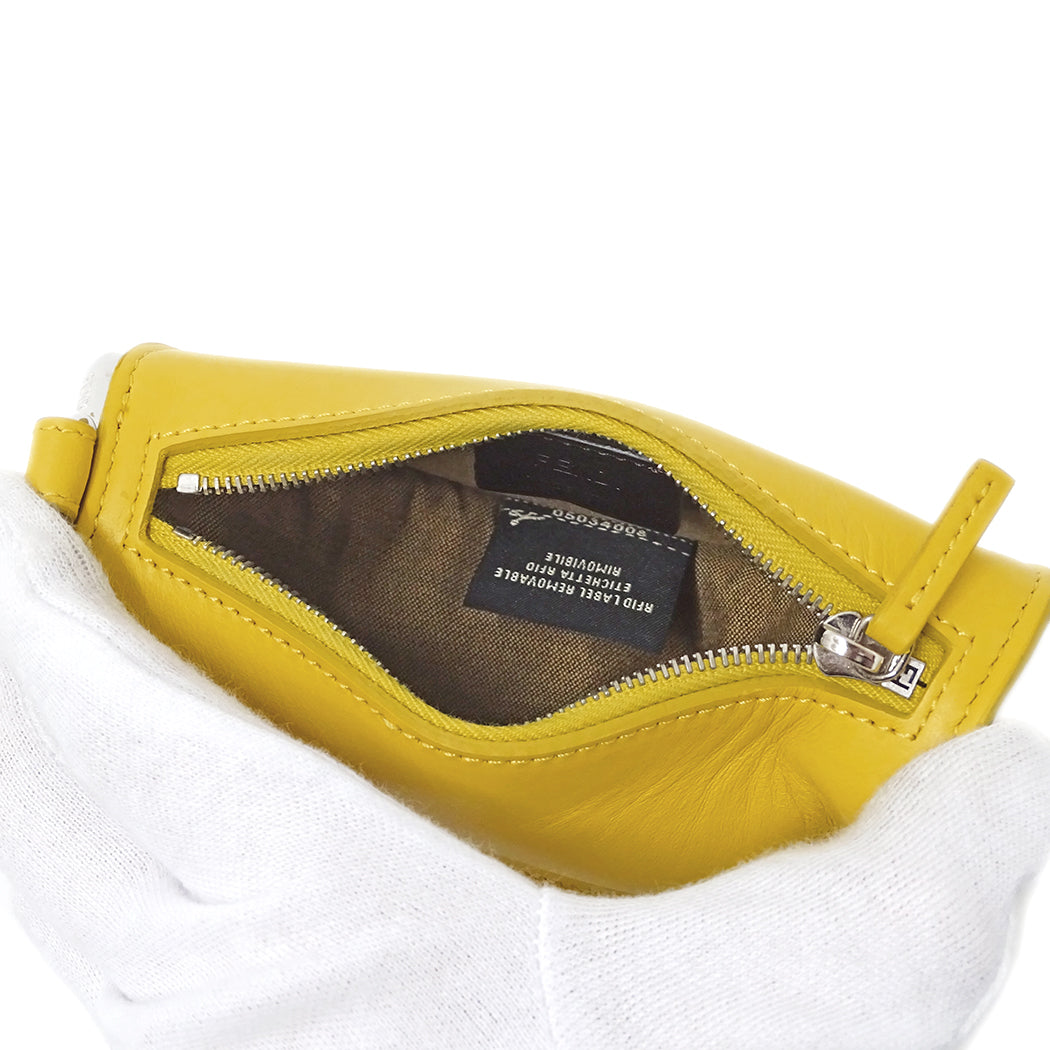 FENDI フェンディ ポーチ イエロー 7AR706 レザー レディース 【中古】