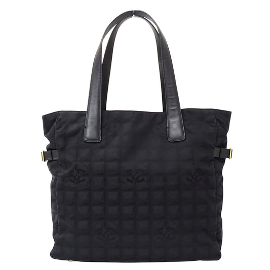 CHANEL シャネル トートバッグ ニュートラベル トートGM ブラック ゴールド金具 ナイロン レディース 【中古】