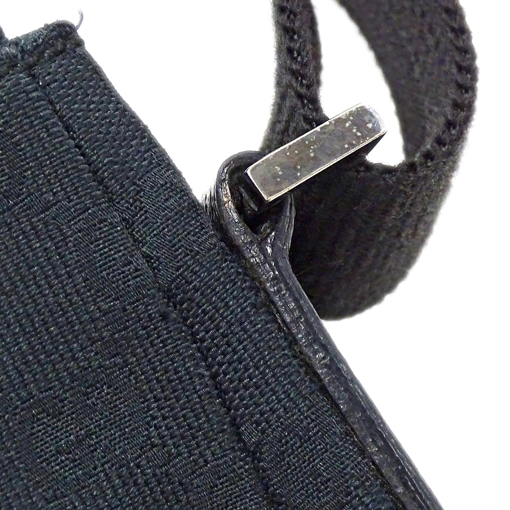 GUCCI グッチ ショルダーバッグ ブラック 114273 GGキャンバス レディース 【中古】