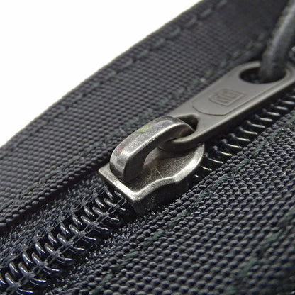 BALENCIAGA バレンシアガ キャンペーンロゴ クラッチバッグ セカンドバッグ ブラック 459745 ナイロン レディース メンズ 【中古】