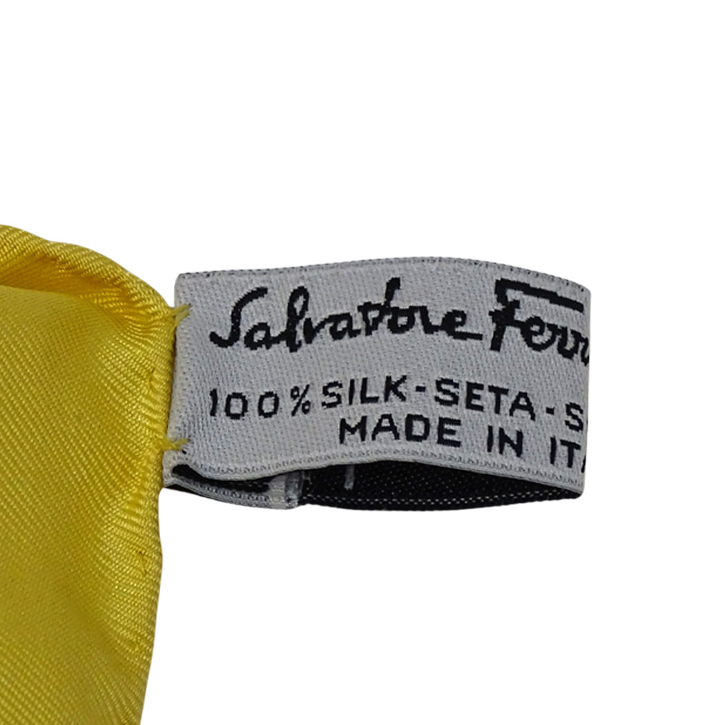 Ferragamo フェラガモ スカーフ イエロー シルク レディース 【中古】