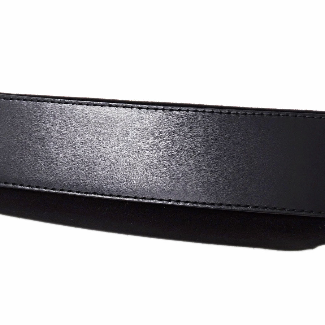 Ferragamo フェラガモ ショルダーバッグ ブラック EE-21 1235 スエード レディース 【中古】