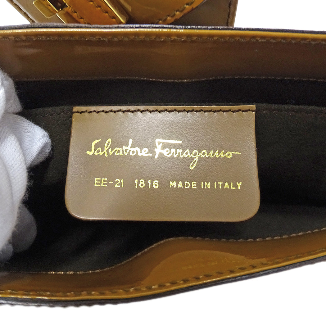 Ferragamo フェラガモ ショルダーバッグ ライトブラウン EE-21 1816 エナメル レディース 【中古】