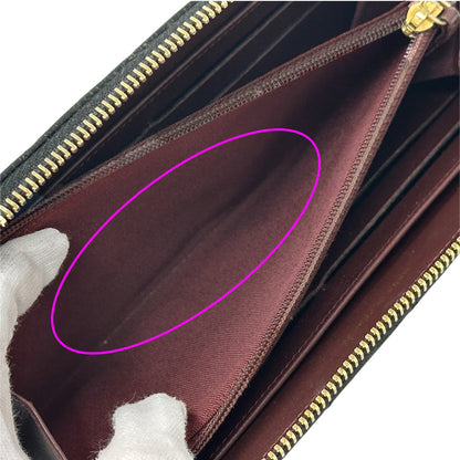 CHANEL シャネル 長財布 マトラッセ ブラック ゴールド金具 キャビアスキン レディース 【中古】