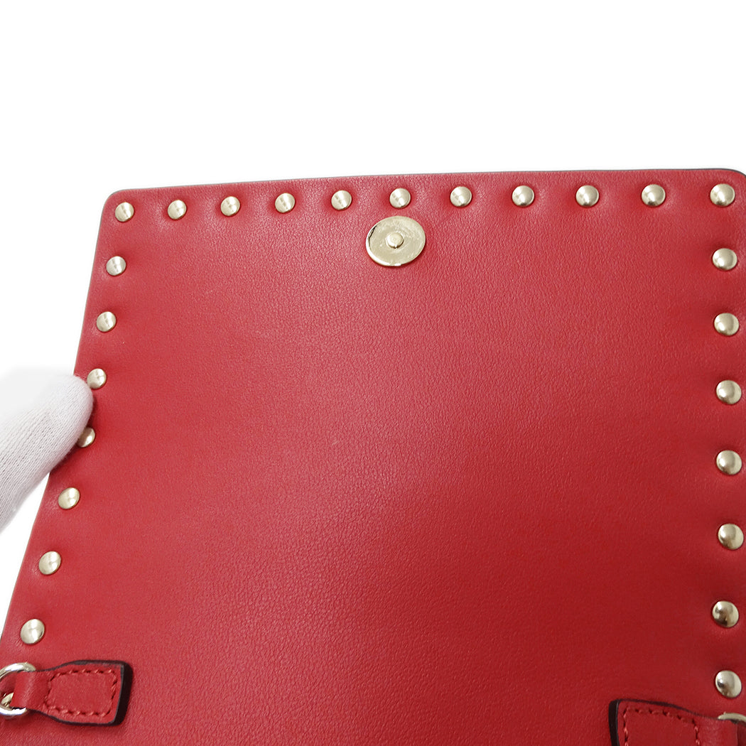 Valentino Garavani ヴァレンティノ・ガラヴァーニ ショルダーバッグ ロックスタッズ レッド レザー レディース 【中古】