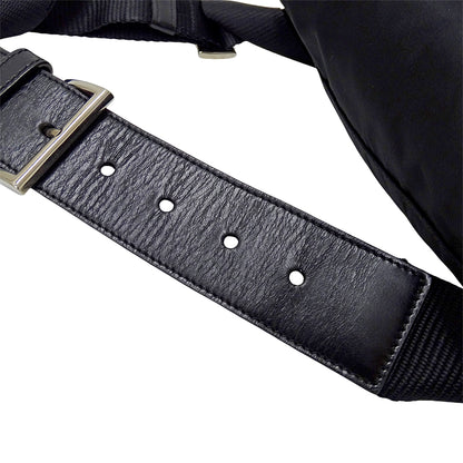 PRADA プラダ ボディ・ウエストバッグ ブラック ナイロン メンズ 【中古】