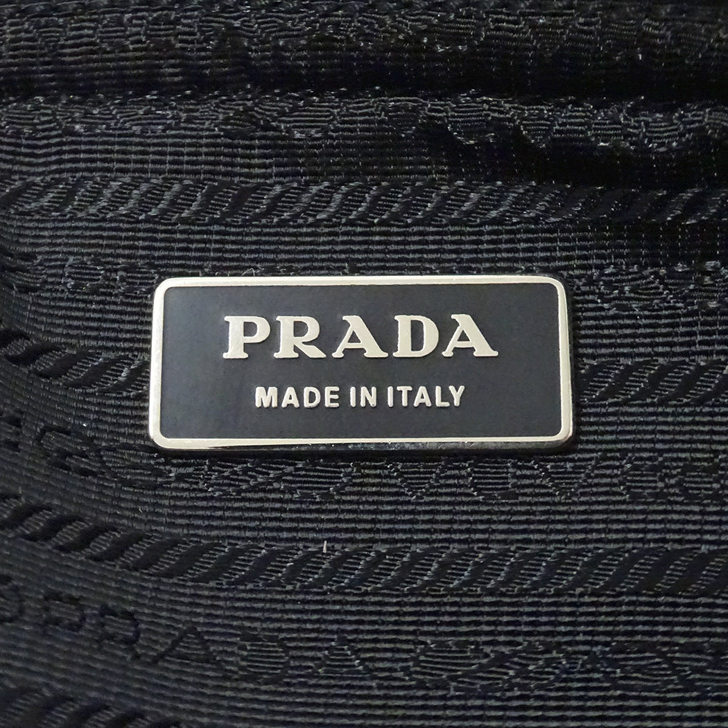 PRADA プラダ ボディ・ウエストバッグ ブラック ナイロン メンズ 【中古】
