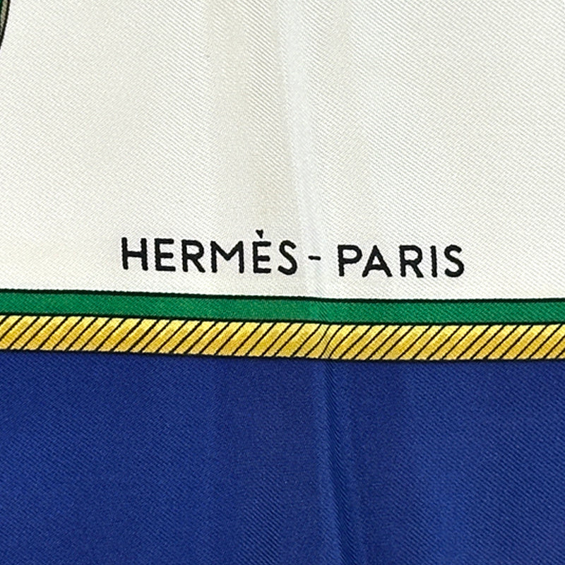 HERMES エルメス カレ90 LES VOIYURES A TRANSFORMATION 折りたたみ式幌の馬車 スカーフ ブルー マルチカラー シルク レディース 【中古】