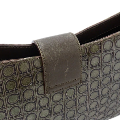 Ferragamo フェラガモ ショルダーバッグ ガンチーニ カーキ レザー レディース 【中古】