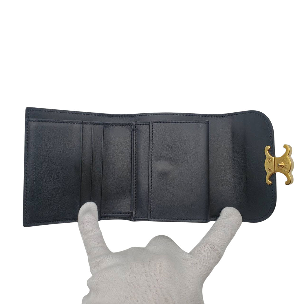 CELINE セリーヌ 二つ折り財布 トリオンフ ブラック レザー レディース 【中古】