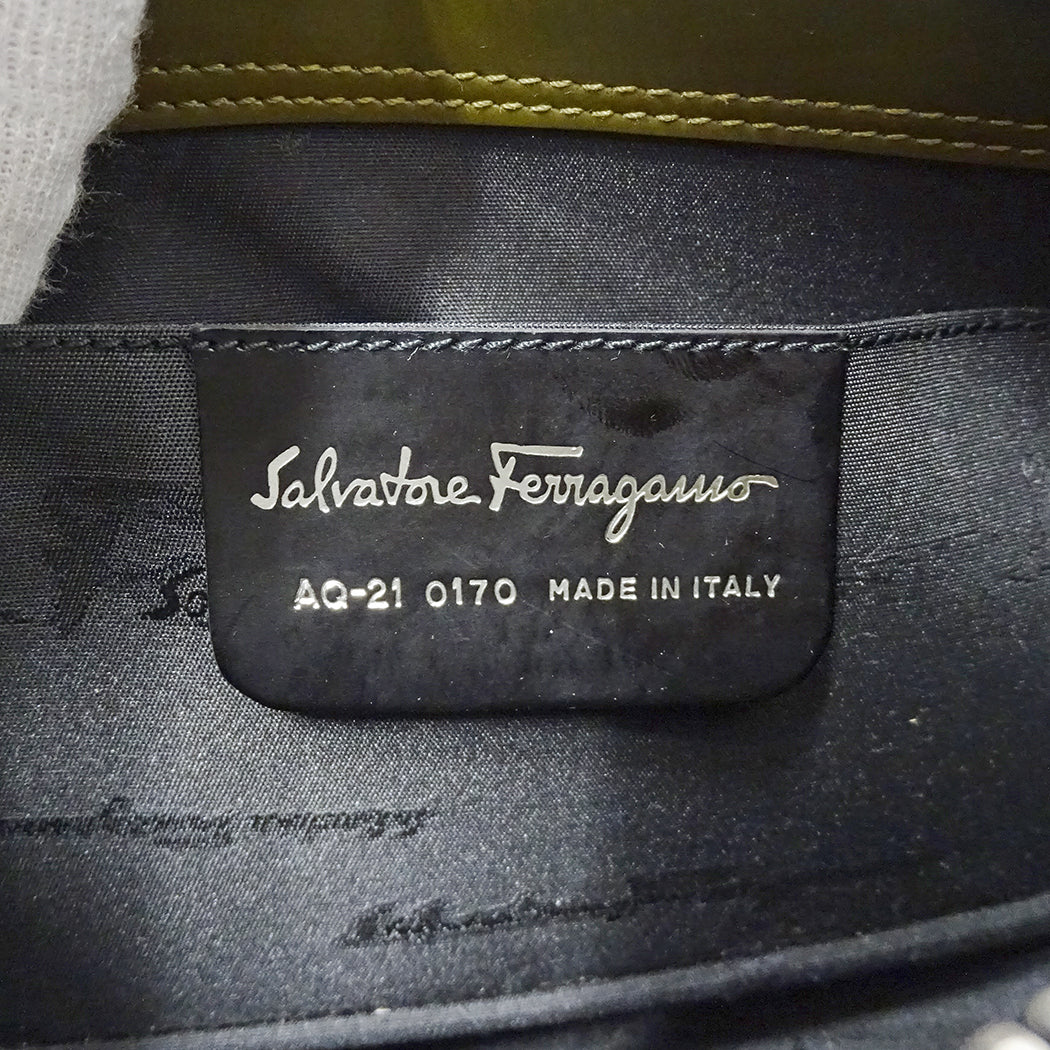Ferragamo フェラガモ ショルダーバッグ ブラウン カーキ レザー レディース 【中古】