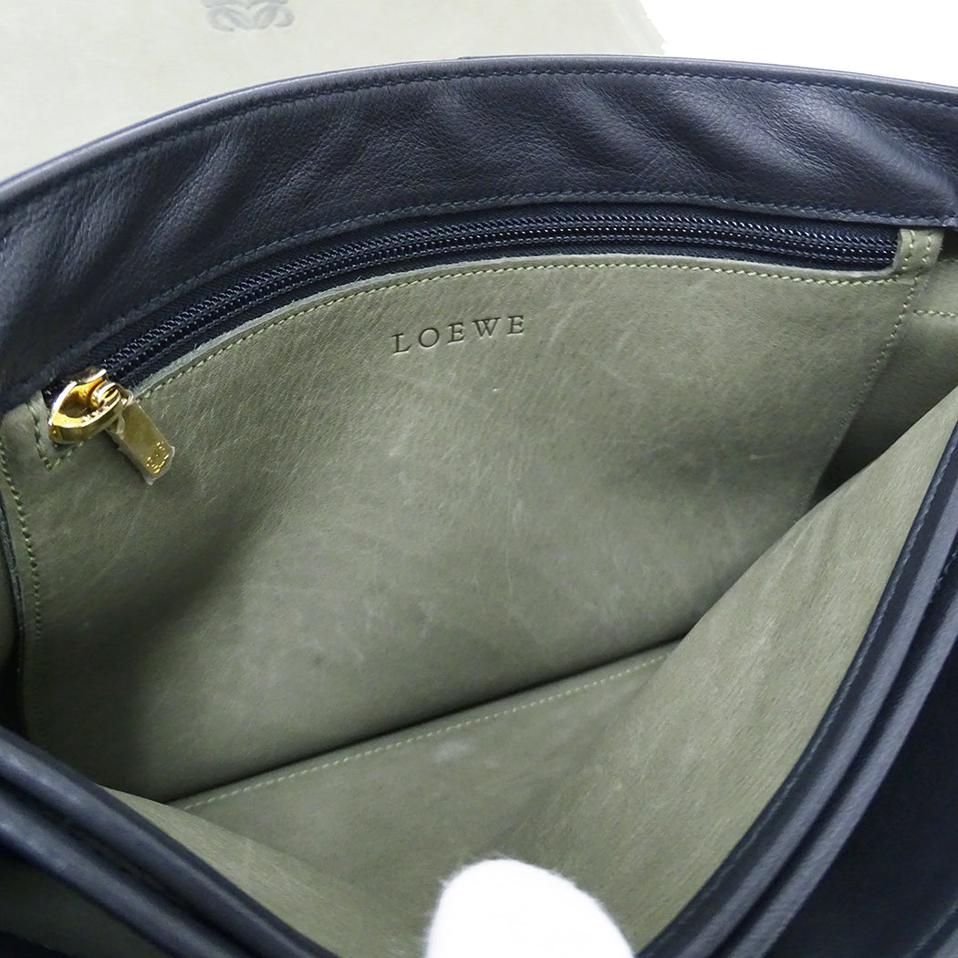 LOEWE ロエベ ショルダーバッグ グリーン ブラック スエード レディース 【中古】