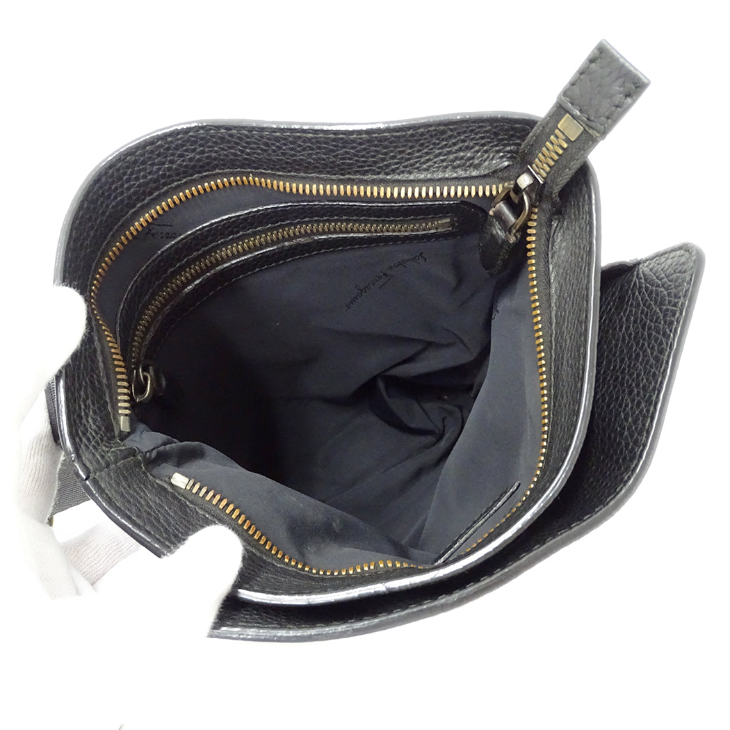 Ferragamo フェラガモ ショルダーバッグ ブラック FZ-24 0471 レザー メンズ 【中古】