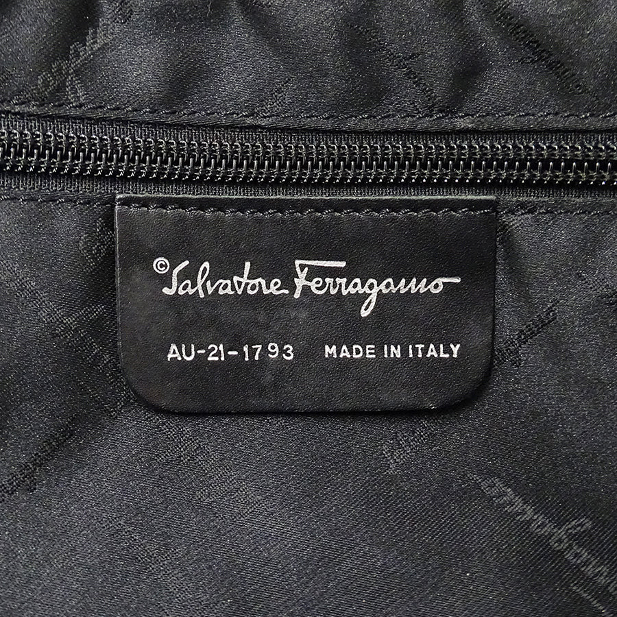 Ferragamo フェラガモ ハンドバッグ ブラック キャンバス レディース 【中古】