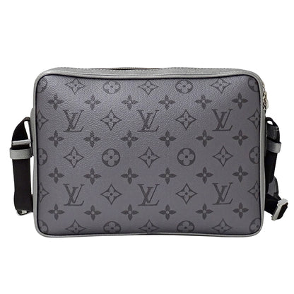 LOUIS VUITTON ルイ・ヴィトン アウトドア メッセンジャー ショルダーバッグ タイガラマ ガンメタル M30830 メンズ 【中古】