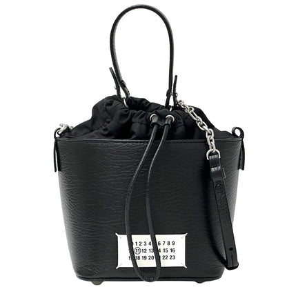 Maison Margiela メゾン マルジェラ バケットバッグ 2wayバッグ 5AC ブラック レザー レディース メンズ 【中古】