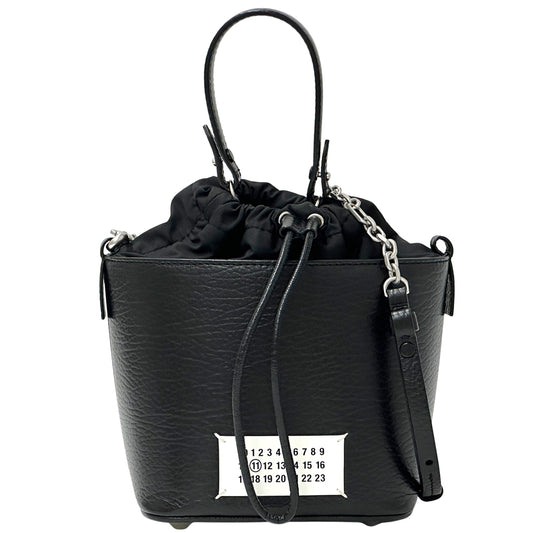 Maison Margiela メゾン マルジェラ バケットバッグ 2wayバッグ 5AC ブラック レザー レディース メンズ 【中古】