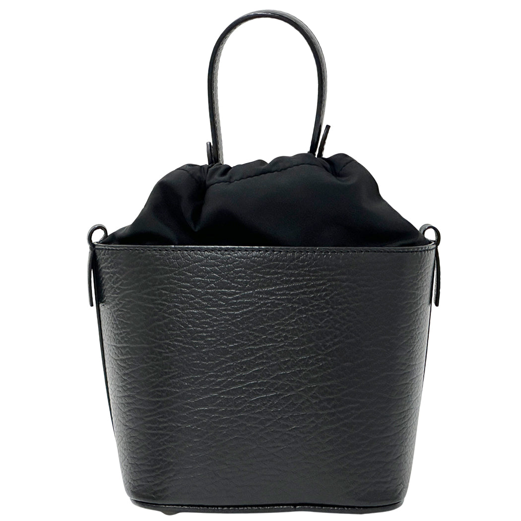 Maison Margiela メゾン マルジェラ バケットバッグ 2wayバッグ 5AC ブラック レザー レディース メンズ 【中古】