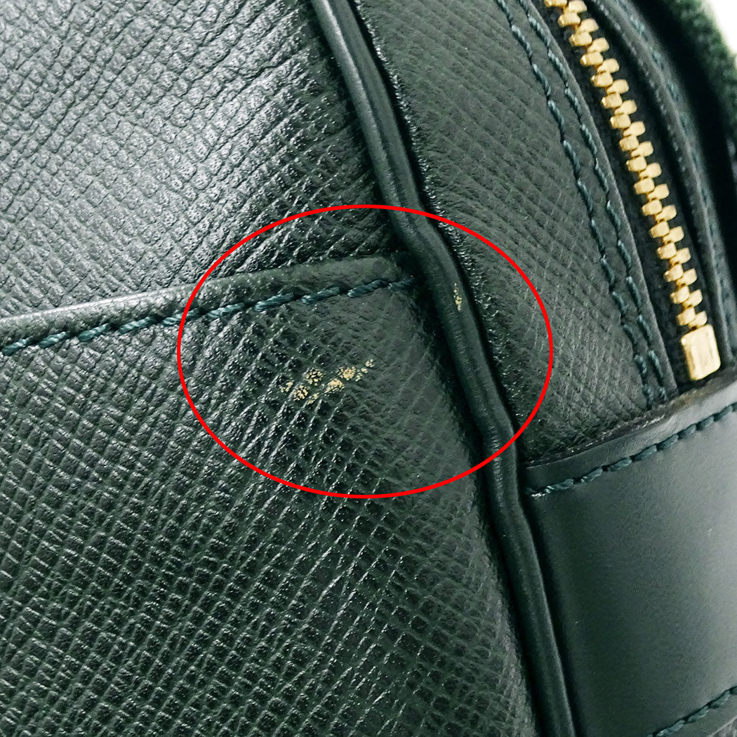 LOUIS VUITTON ルイ・ヴィトン リポーターPM ショルダーバッグ エピセア グリーン M30154 タイガ メンズ 【中古】