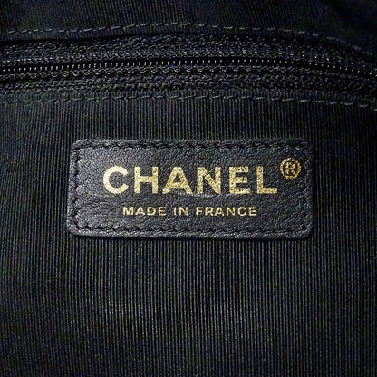 CHANEL シャネル ショルダーバッグ マトラッセ ブラック ゴールド金具 キャビアスキン レディース 【中古】