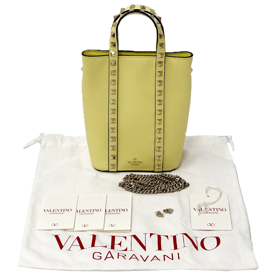 Valentino Garavani ヴァレンティノ・ガラヴァーニ 2wayバッグ ロックスタッズ イエロー レザー レディース 【中古】