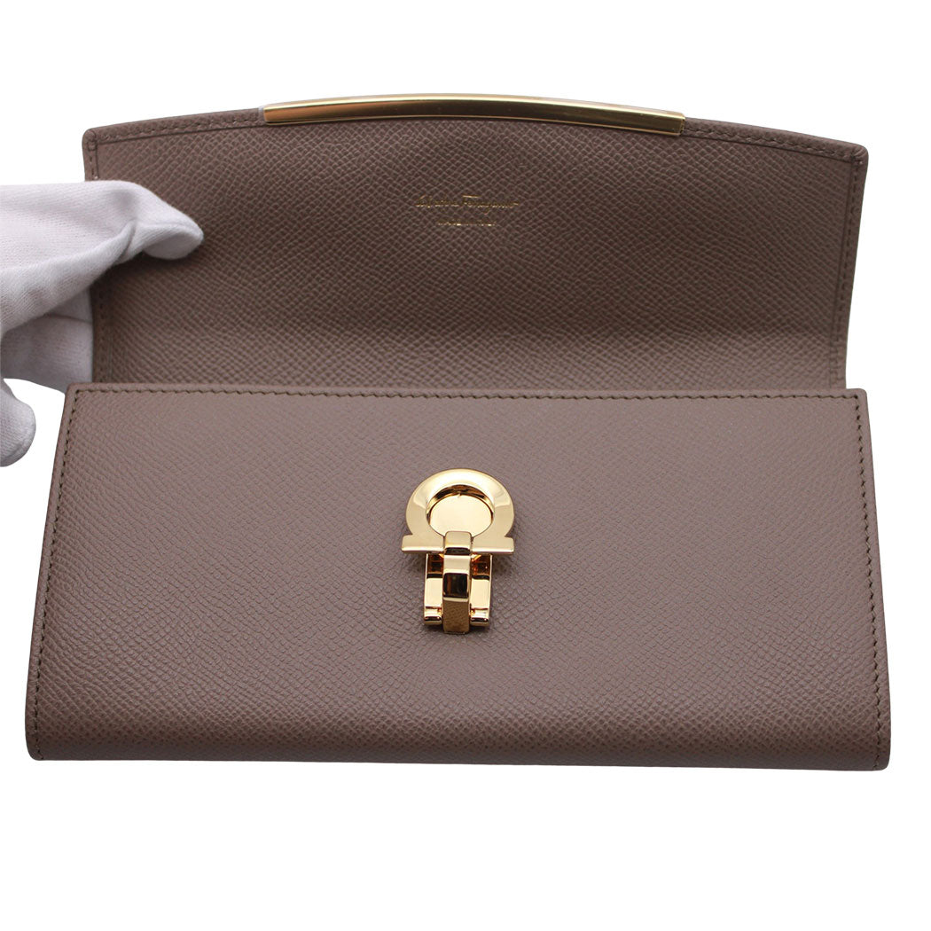 Ferragamo フェラガモ 長財布 ガンチーニ クリップ グレー レザー レディース 【中古】