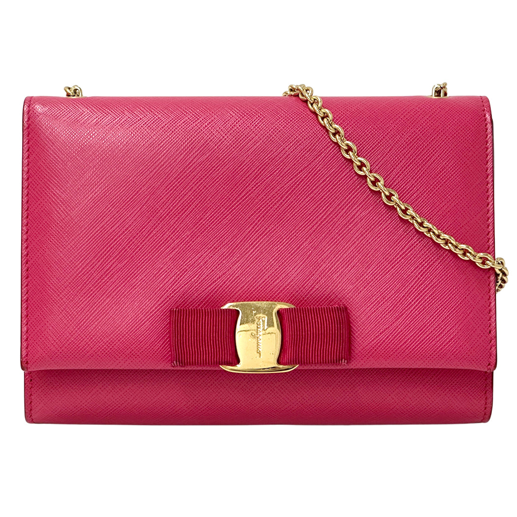 Ferragamo フェラガモ ショルダーバッグ ヴァラリボン ピンク レザー レディース 【中古】