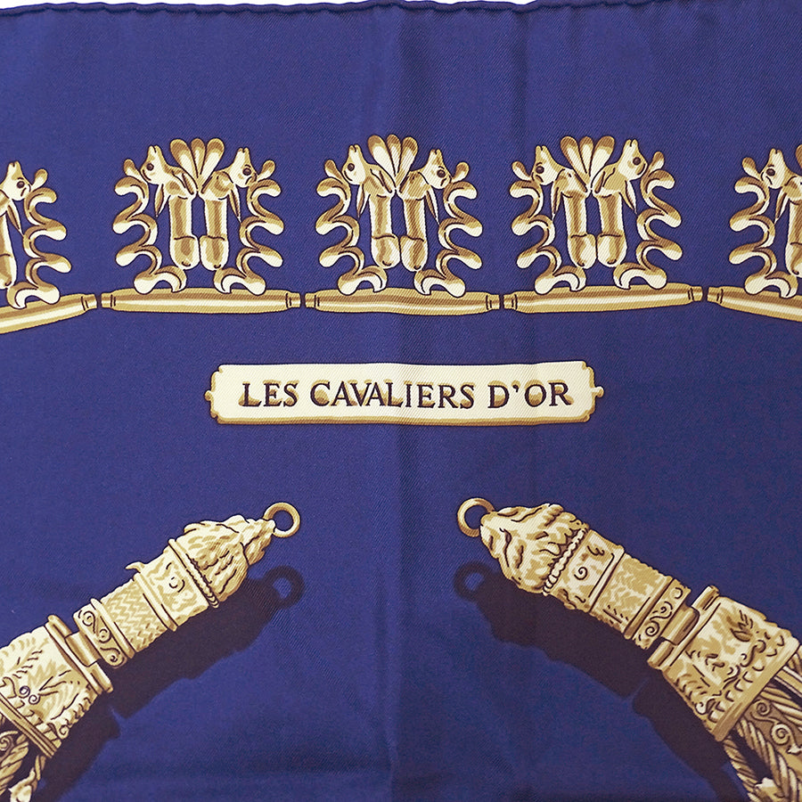 HERMES エルメス LES CAVALIERS D'OR 黄金の騎士 スカーフ カレ 90 ネイビー シルク レディース 【中古】