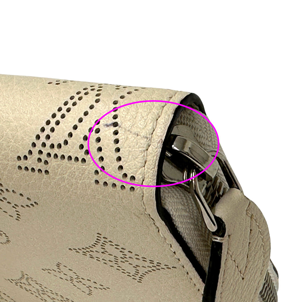 LOUIS VUITTON ルイ・ヴィトン ジッピーウォレット 長財布 クレーム M58878 モノグラムマヒナ レディース 【中古】