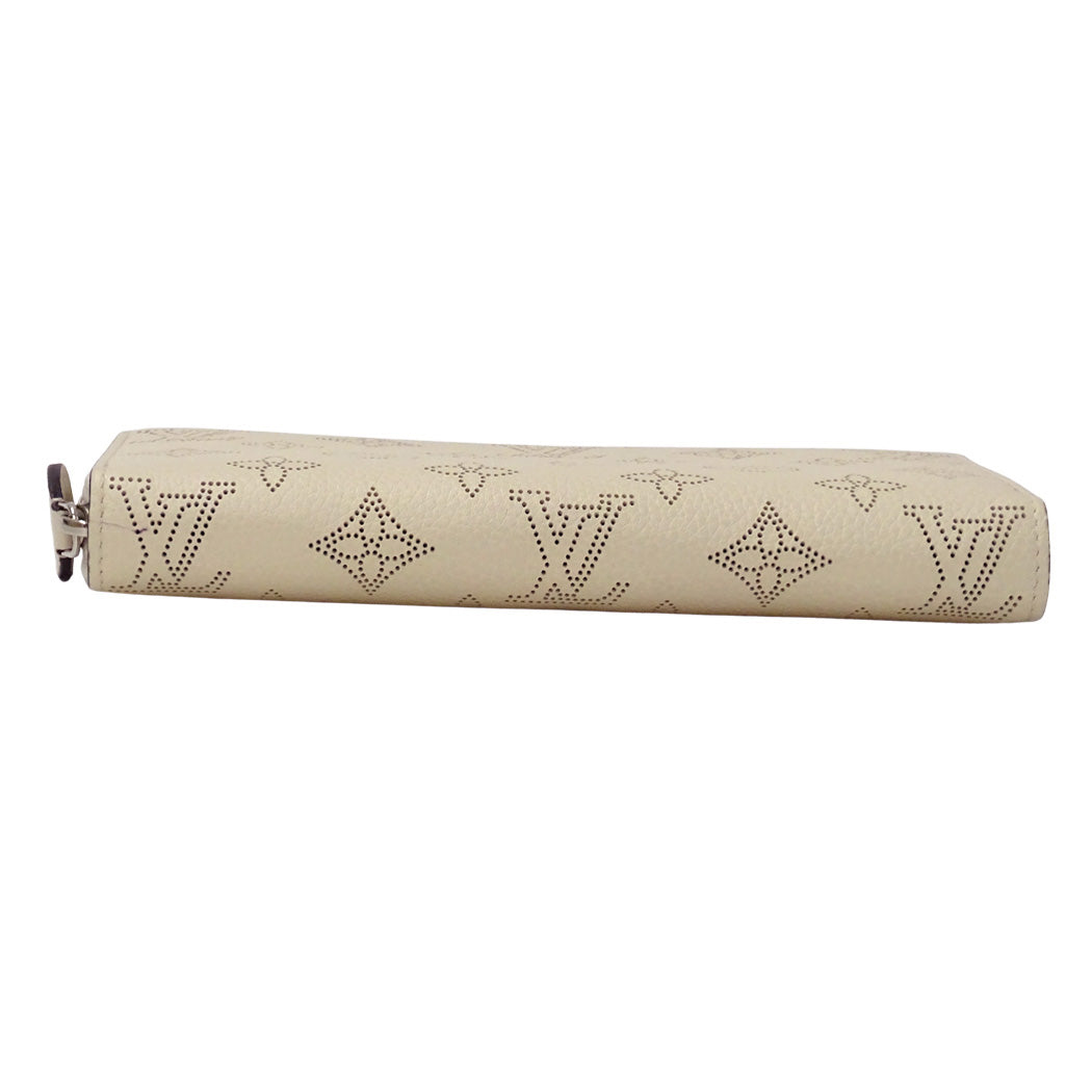 LOUIS VUITTON ルイ・ヴィトン ジッピーウォレット 長財布 クレーム M58878 モノグラムマヒナ レディース 【中古】